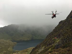 Supporting image for story: Walkers trapped on Cader Idris in atrocious weather saved in seven-hour rescue operation
