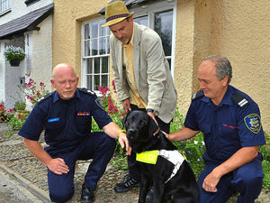 Supporting image for story: Craven Arms guide dog Victor in a pickle