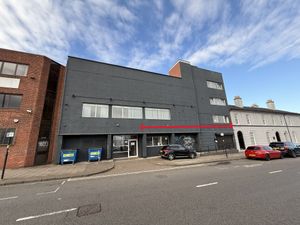  A vacant suite of offices at Hockley Hill, on the edge of Birmingham’s Jewellery Quarter, had been listed with a guide price of £137,000+ and sold for £281,000 at a Bond Wolfe auction
