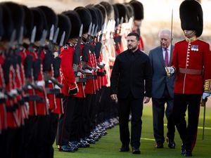 Supporting image for story: Ceremonial welcome for Zelensky as he meets King at Windsor Castle