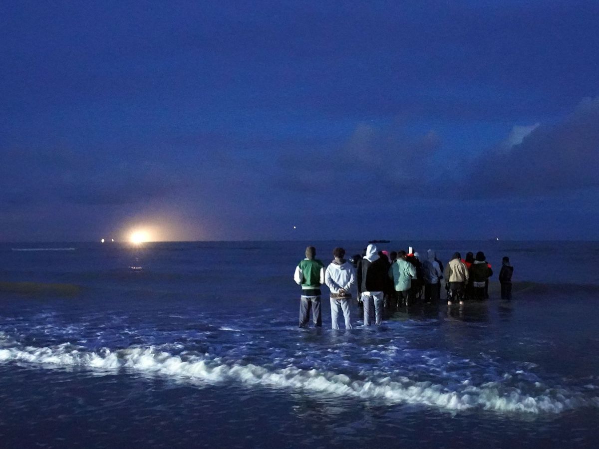 Migrants will be sent back to France &lsquo;again and again&rsquo; &ndash; minister