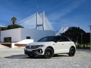 Supporting image for story: First Drive: Can Volkswagen’s updated T-Roc address its predecessor’s weaknesses?