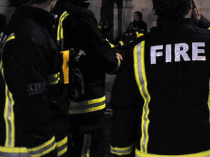 Supporting image for story: Residents flee Whitchurch blaze