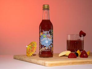 Supporting image for story: Shrewsbury Town footballer Cheyenne Dunkley and co-owner of Cool Rummings rum punch drink to host meet and greet in supermarket