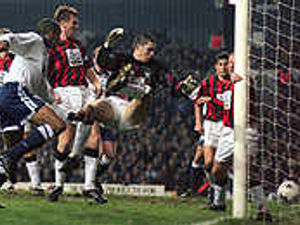 Supporting image for story: Harriers net keeper loan