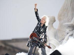 Supporting image for story: Queen make history with first album to pass seven million UK chart sales