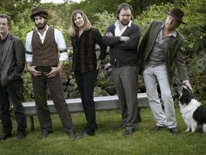 Supporting image for story: Ray Lamontagne thrills Birmingham Symphony Hall