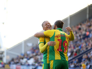 Supporting image for story: No egos in Jay Rodriguez and Dwight Gayle's 'healthy' partnership