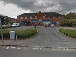 Supporting image for story: Thieves raid Tesco Express in Shenstone