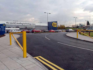 Supporting image for story: Anger as vehicle is locked in Merry Hill car park