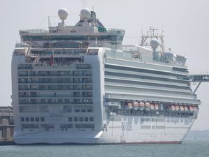 Supporting image for story: P&O Cruises extends suspension of sailings until April 2021