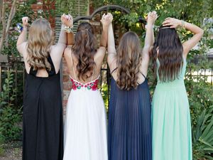Supporting image for story: Prom outfit donation drive to help students look amazing without breaking the bank