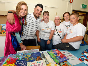 Mark Lyttle, father of Isabella, with nurse Sarah James, Nadine Remington, Carol Bunce, Diane Bunce and Callum Bunce