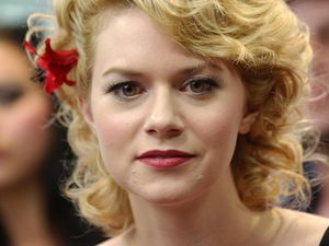 Supporting image for story: One Tree Hill star praised as ‘strong’ after husband killed by lightning