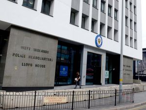 Supporting image for story: Walsall address searched after counter terrorism officers arrest man