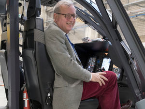 Supporting image for story: Shropshire dignitaries visit RAF Shawbury