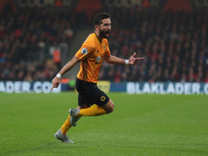 Supporting image for story: Joao Moutinho at Wolves until 2022 after signing new deal