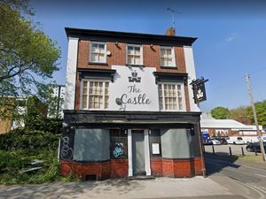 Supporting image for story: Apartments plan for fire-hit Walsall pub