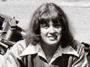 Supporting image for story: Mayoress, 56, dies of cancer