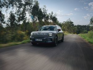 Supporting image for story: First drive: Smart #5 electric SUV is a very grown up ‘Smart Car’