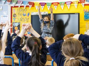 Supporting image for story: Majority of teachers do not back school day extensions to help children catch up