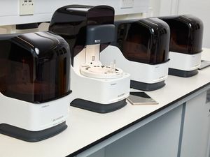 Supporting image for story: Test that can diagnose Covid-19 in 90 minutes being deployed in hospitals