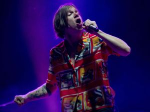 Supporting image for story: Cage the Elephant frontman Matt Shultz arrested in New York