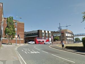 Supporting image for story: Street in Dudley town centre closed for four weeks due to Midland Metro works