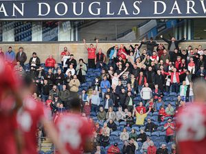 Supporting image for story: EFL Cup: Blackburn 4 Walsall 3 - Report