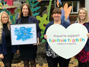 Supporting image for story: Epson reach £50,000 milestone to support Hope House families