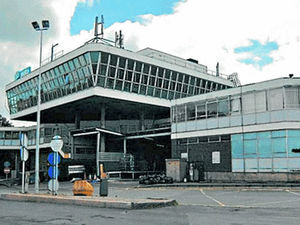 Supporting image for story: Foreign lorry hurtles wrong way down M6