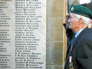 Supporting image for story: Shropshire pays its respects on Remembrance Sunday