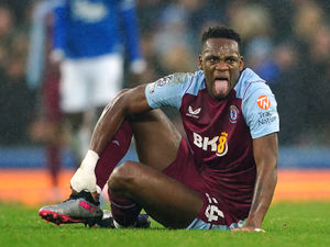 Supporting image for story: Chelsea ‘closing in on Villa man’