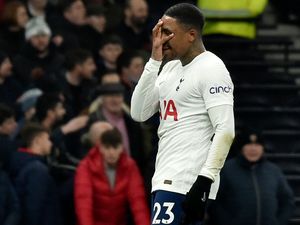 Supporting image for story: Steven Bergwijn stars as Spurs beat West Ham to reach Carabao Cup semi-finals