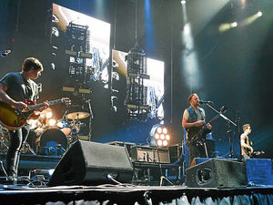 Supporting image for story: Review: Kings of Leon, LG?Arena