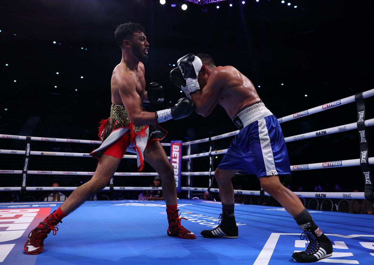 Hamza Uddin demonstrates his class in seventh round stoppage win