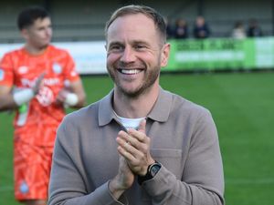 Supporting image for story: "It won't be an easy game for them" - South Shields' FA Cup warning to Shrewsbury Town