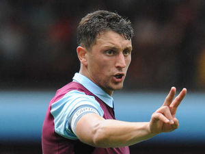 Supporting image for story: Tommy Elphick: Aston Villa must revel in the EFL Cup pressure