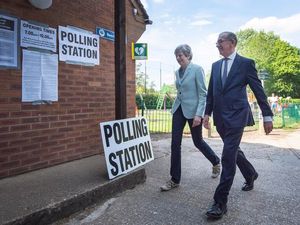 Supporting image for story: May meets with Cabinet colleagues to discuss her under-fire Brexit legislation
