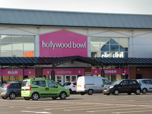 Supporting image for story: Hollywood Bowl on hold