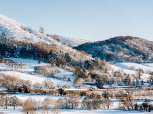 Supporting image for story: Snow and ice weather warning for Shropshire as temperatures drop