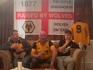 Supporting image for story: 'Plenty to work on!' Wolves fans relieved after scraping past Fulham - WATCH 