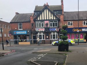 Supporting image for story: Man 'critical' after being found with serious head injuries outside Bloxwich pub