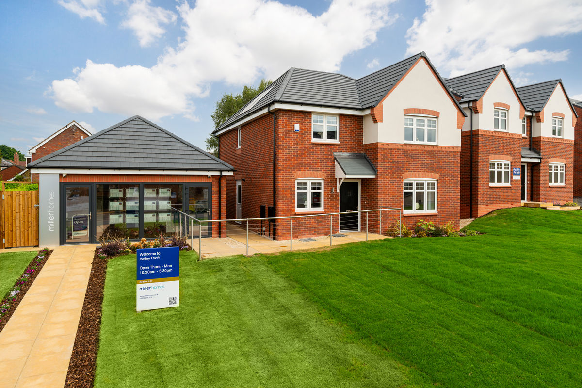 First residents move into new Stourport homes