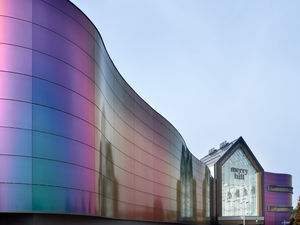 Supporting image for story: A new youth advice centre to open at Merry Hill Shopping Centre