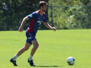 Supporting image for story: AFC Telford sign Robert Paratore