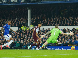 Supporting image for story: Everton 0 Aston Villa 1: Ollie Watkins helps Villa make it back to back wins