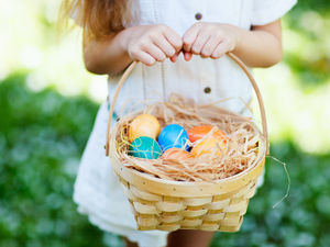Supporting image for story: Housebuilder offering egg-citing Easter freebies