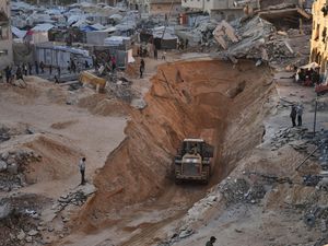 Supporting image for story: Israel identifies bodies of two hostages as Gaza border crossing remains closed