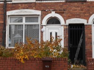 Supporting image for story: Empty Wolverhampton properties will be seized for homeless families, private landlords warned 